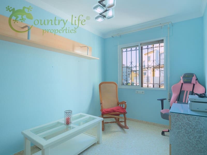 3 soverom Kjedet enebolig til salgs i Torre del Mar - € 430 000 (Ref: 8487852)