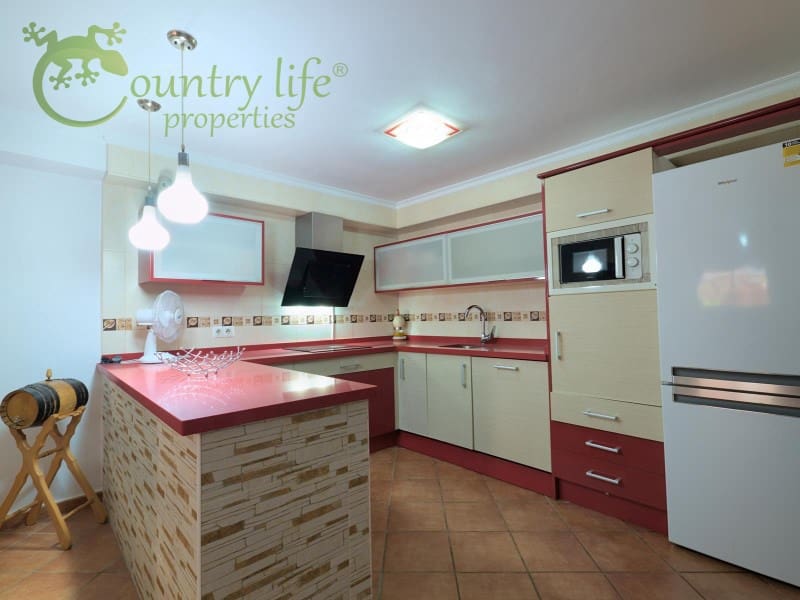 3 soverom Kjedet enebolig til salgs i Torre del Mar - € 430 000 (Ref: 8487852)