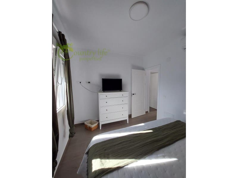 3 soveværelse Byhus til salg i Periana - € 194.500 (Ref: 8545072)