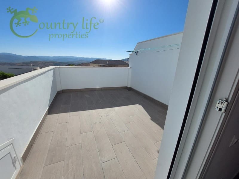 3 soveværelse Byhus til salg i Periana - € 194.500 (Ref: 8545072)