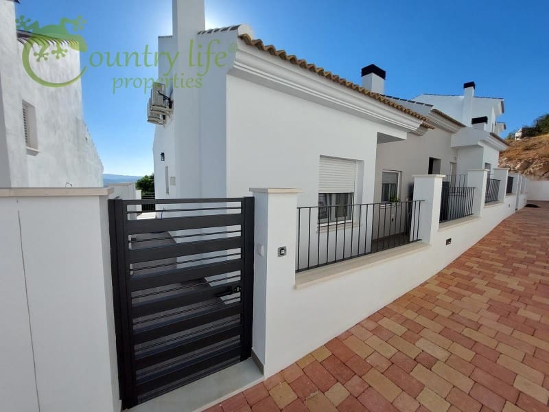 3 soveværelse Byhus til salg i Periana - € 194.500 (Ref: 8545072)