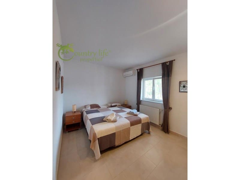 3 slaapkamer Villa te koop in Vinuela - € 590.000 (Ref: 8565419)