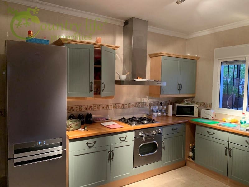 4 soverom Villa til salgs i Alcaucin - € 369 000 (Ref: 8595514)