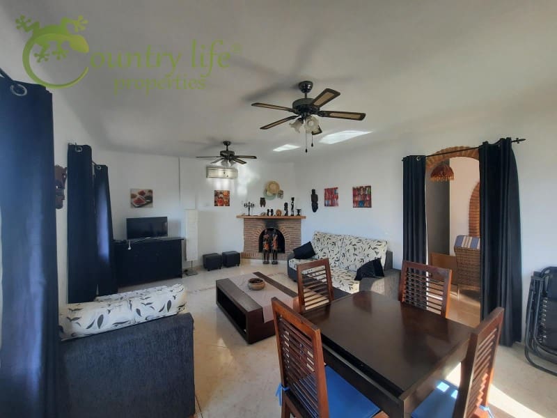 4 soverom Villa til salgs i Alcaucin - € 369 000 (Ref: 8595514)