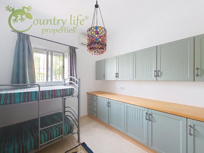 4 soverom Villa til salgs i Alcaucin - € 369 000 (Ref: 8595514)