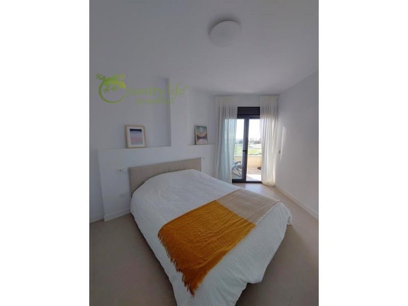 2 sypialnia Mieszkanie na sprzedaż w Almayate - 349 000 € (Ref: 8698368)