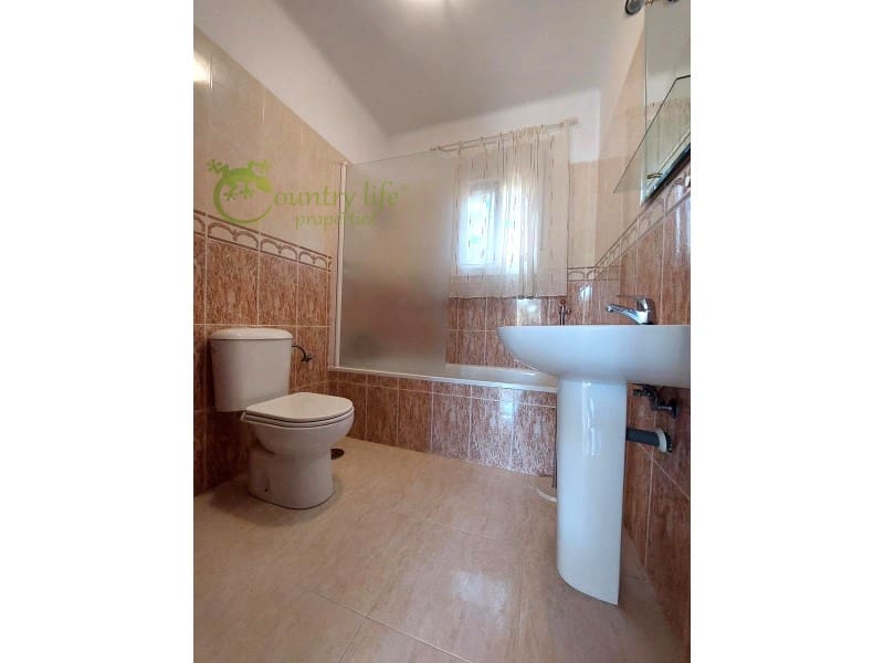 2 chambre Villa/Maison à vendre à Alcaucin - 285 000 € (Ref: 8737897)