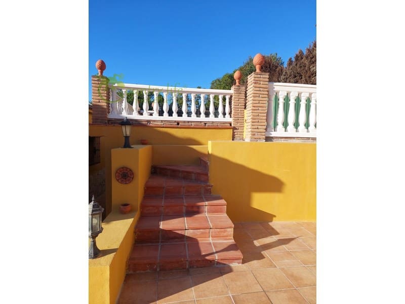 2 chambre Villa/Maison à vendre à Alcaucin - 285 000 € (Ref: 8737897)