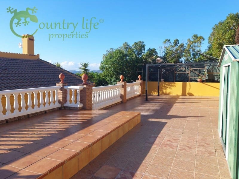 2 chambre Villa/Maison à vendre à Alcaucin - 285 000 € (Ref: 8737897)