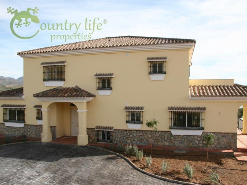 6 slaapkamer Villa te koop in Vinuela - € 565.000 (Ref: 8758294)