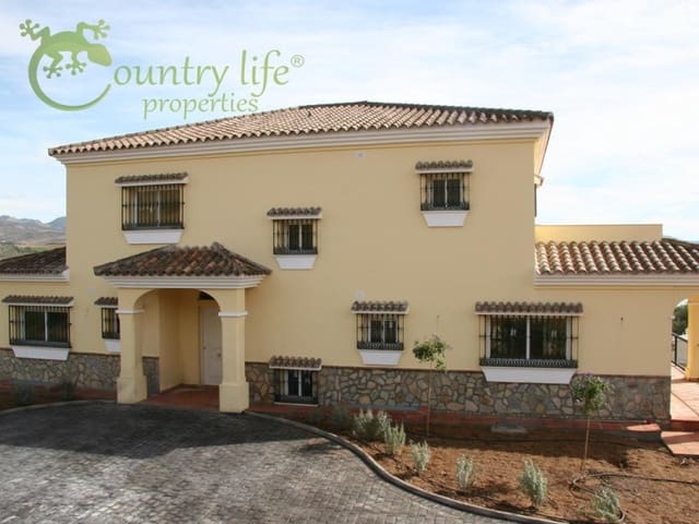 6 slaapkamer Villa te koop in Viñuela - € 565.000 (Ref: 8758294)