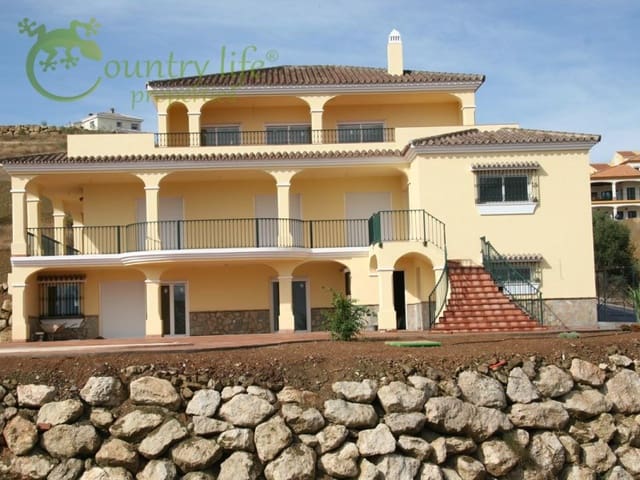 6 slaapkamer Villa te koop in Viñuela - € 565.000 (Ref: 8758294)