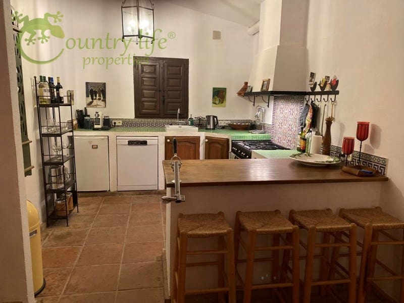 4 sypialnia Willa na sprzedaż w Alcaucin - 575 000 € (Ref: 8793684)