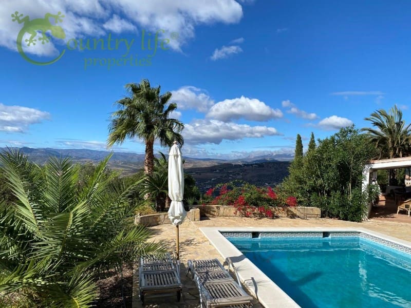 4 sypialnia Willa na sprzedaż w Alcaucin - 575 000 € (Ref: 8793684)