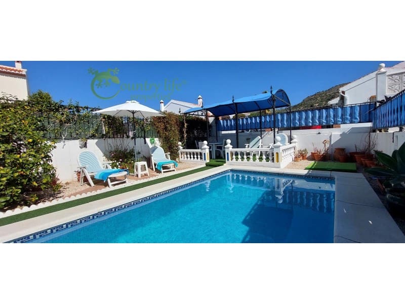 2 bedroom Apartment for sale in Alcaucin - € 169,000 (Ref: 8813995)