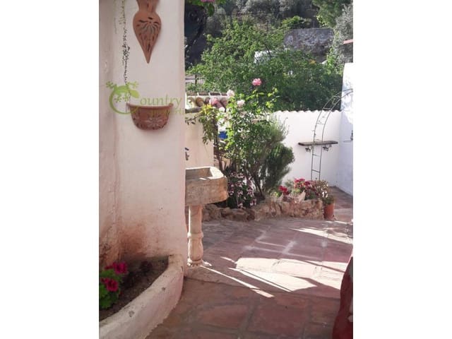 6 soveværelse Finca/Landehus til salg i Comares - € 324.500 (Ref: 8889308)