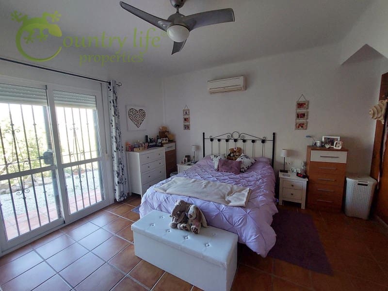 2 sypialnia Willa na sprzedaż w Alcaucin - 245 000 € (Ref: 8915650)