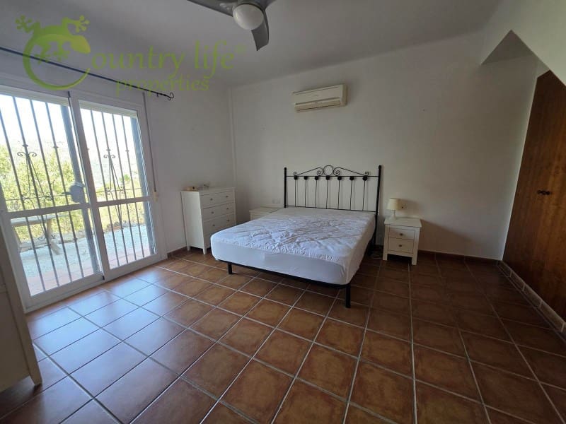 2 sypialnia Willa na sprzedaż w Alcaucin - 245 000 € (Ref: 8915650)