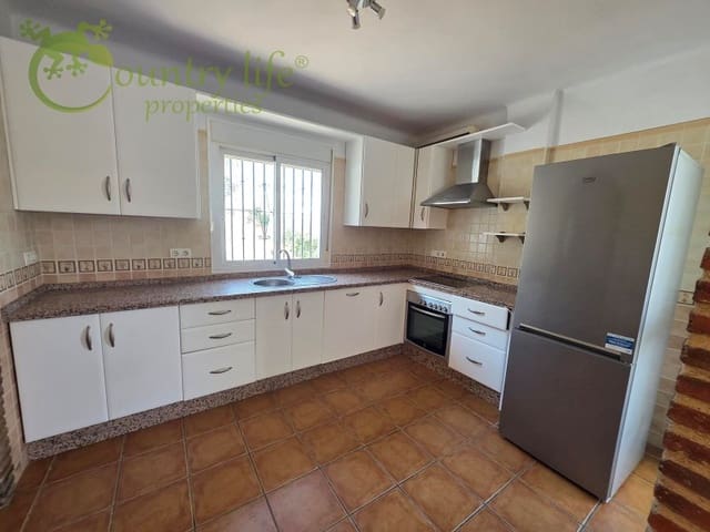 2 sypialnia Willa na sprzedaż w Alcaucín - 245 000 € (Ref: 8915650)