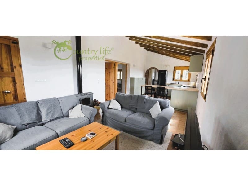 2 slaapkamer Villa te koop in Canillas de Aceituno - € 229.000 (Ref: 8979676)