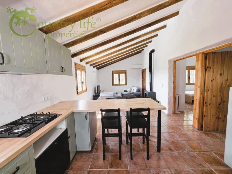 2 slaapkamer Villa te koop in Canillas de Aceituno - € 229.000 (Ref: 8979676)