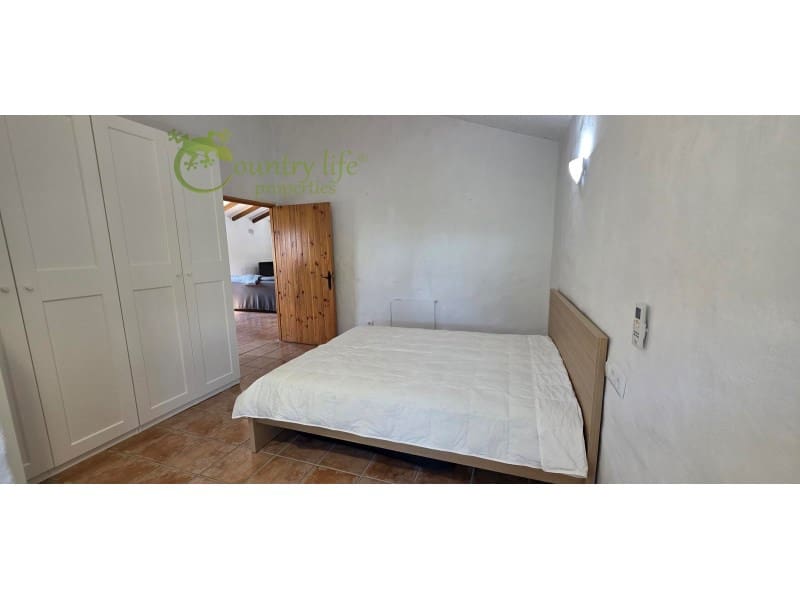 2 slaapkamer Villa te koop in Canillas de Aceituno - € 229.000 (Ref: 8979676)