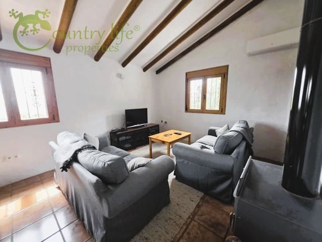 2 slaapkamer Villa te koop in Canillas de Aceituno - € 229.000 (Ref: 8979676)