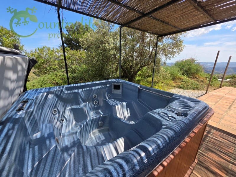 2 slaapkamer Villa te koop in Canillas de Aceituno - € 229.000 (Ref: 8979676)