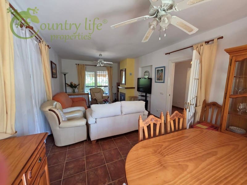 4 soveværelse Villa til salg i Alcaucin - € 335.000 (Ref: 9020940)