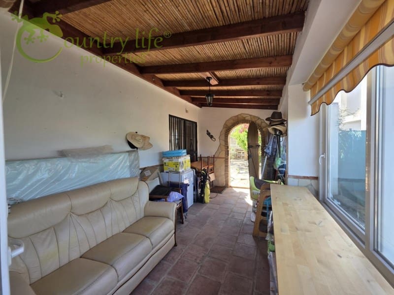 4 soveværelse Villa til salg i Alcaucin - € 335.000 (Ref: 9020940)