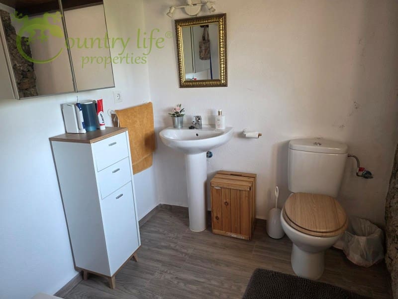 5 bedroom Finca/Country House for sale in Periana - € 395,000 (Ref: 9106777)