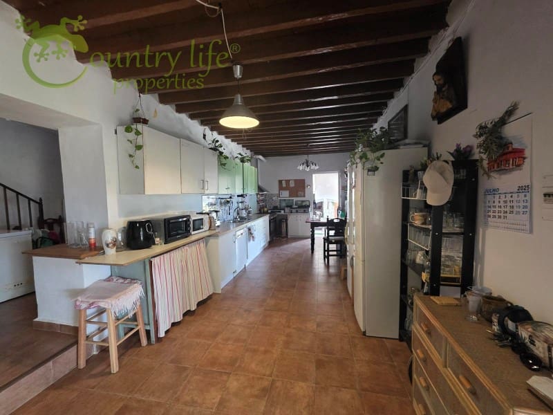 5 bedroom Finca/Country House for sale in Periana - € 395,000 (Ref: 9106777)