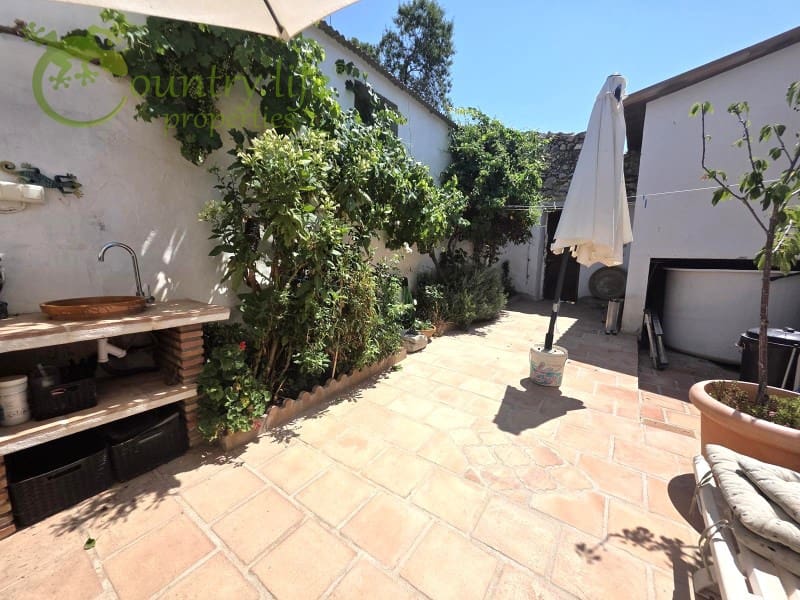 5 bedroom Finca/Country House for sale in Periana - € 395,000 (Ref: 9106777)