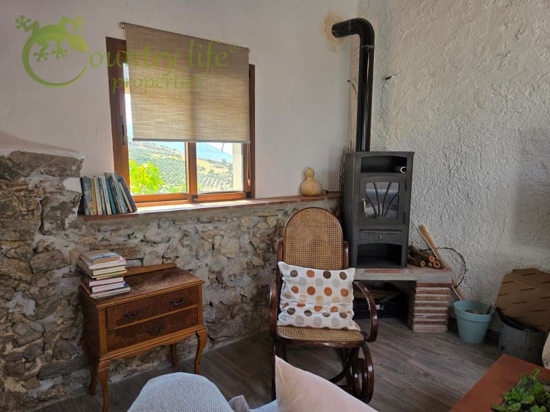 5 bedroom Finca/Country House for sale in Periana - € 395,000 (Ref: 9106777)