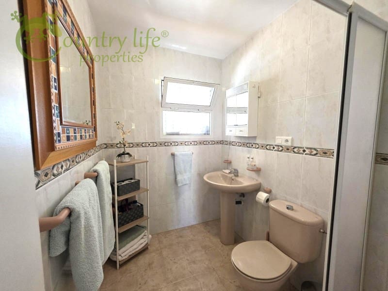 3 soveværelse Villa til salg i Vinuela - € 559.000 (Ref: 9118971)