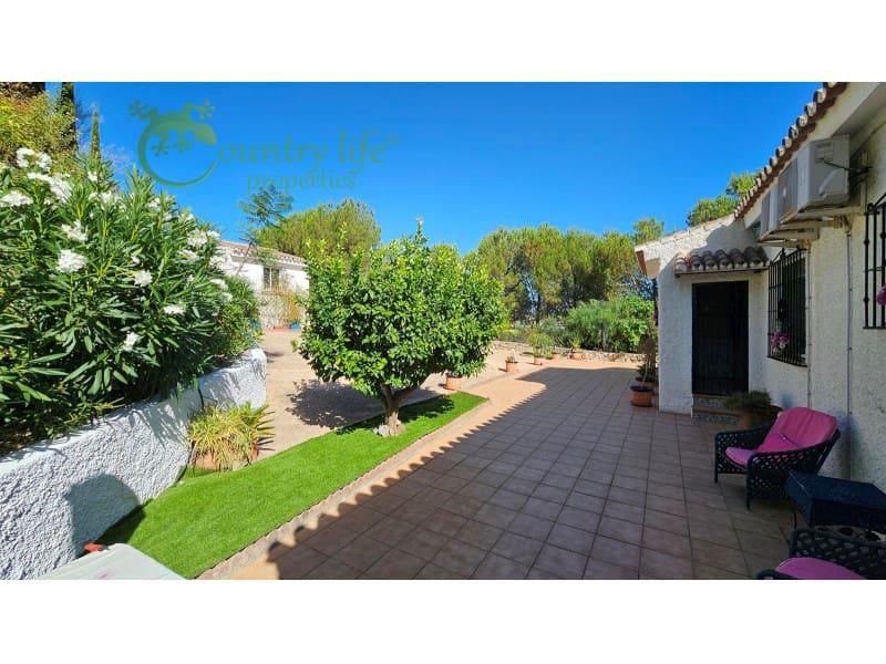 3 soveværelse Villa til salg i Vinuela - € 559.000 (Ref: 9118971)