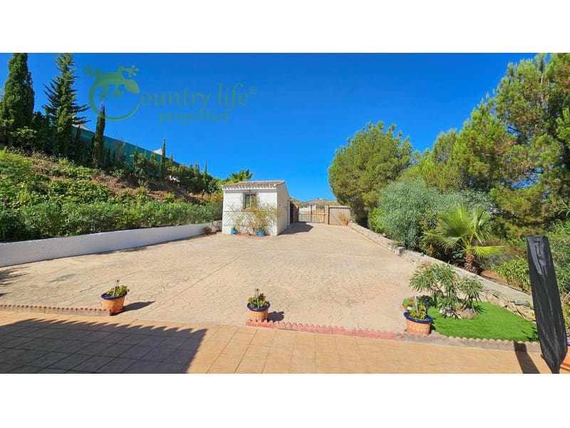 3 soveværelse Villa til salg i Vinuela - € 559.000 (Ref: 9118971)