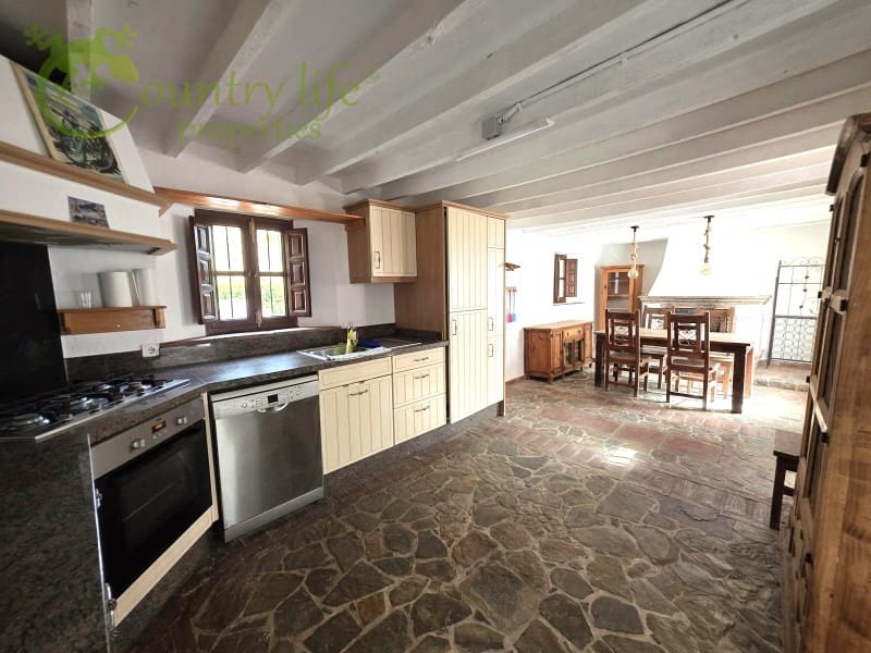 3 soverom Villa til salgs i Alcaucin - € 385 000 (Ref: 9166078)