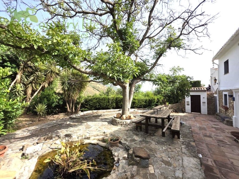 3 soverom Villa til salgs i Alcaucin - € 385 000 (Ref: 9166078)