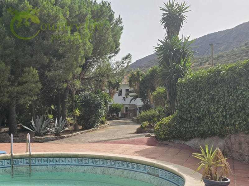 3 soverom Villa til salgs i Alcaucin - € 385 000 (Ref: 9166078)