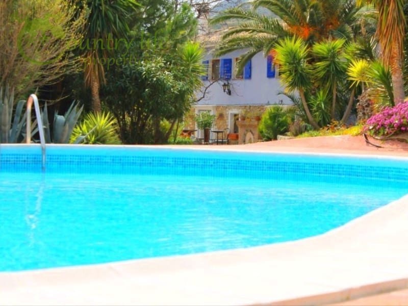 3 soverom Villa til salgs i Alcaucin - € 385 000 (Ref: 9166078)