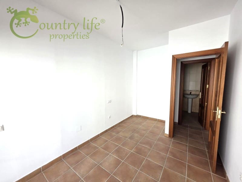 3 slaapkamer Huis te koop in Alcaucin - € 175.000 (Ref: 9173448)