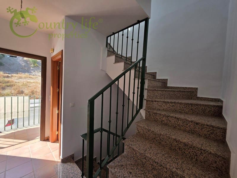 3 slaapkamer Huis te koop in Alcaucin - € 175.000 (Ref: 9173448)