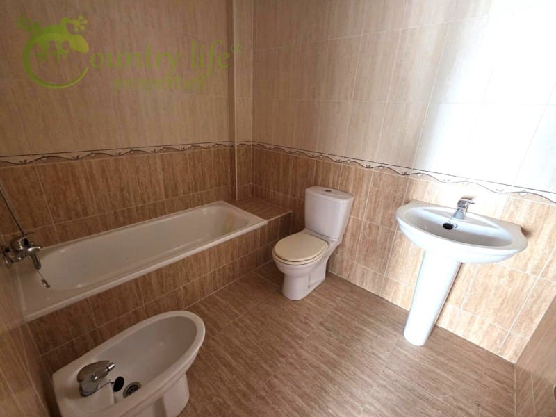 3 slaapkamer Huis te koop in Alcaucin - € 175.000 (Ref: 9173448)