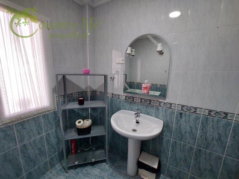 4 soverom Villa til salgs i Vinuela - € 389 000 (Ref: 9191048)