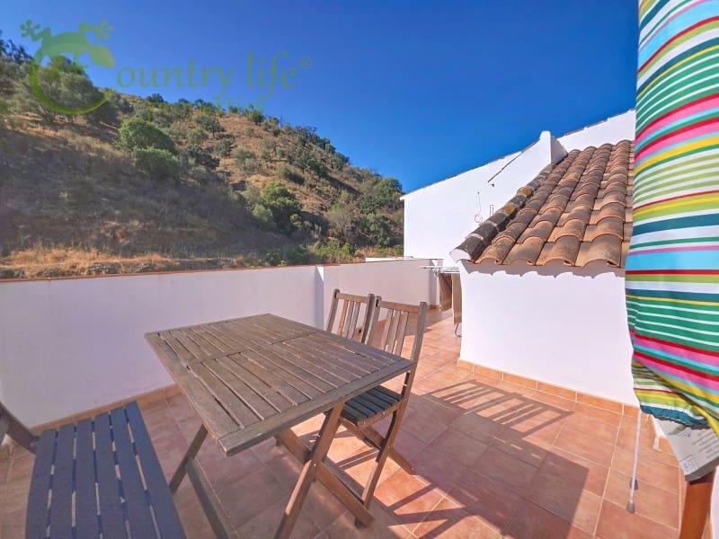 3 soveværelse Byhus til salg i Vinuela - € 169.000 (Ref: 9253728)