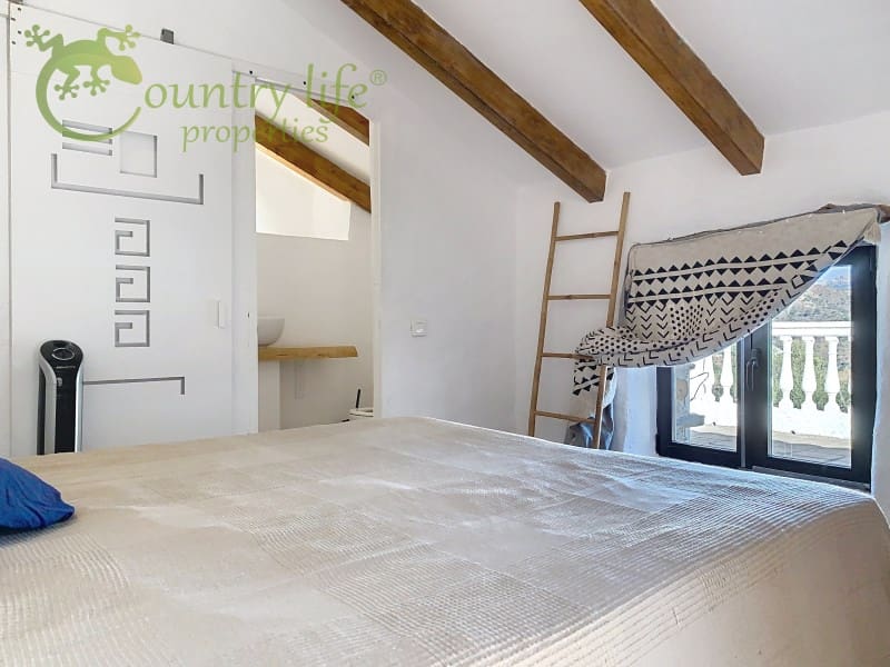 4 soveværelse Finca/Landehus til salg i Comares - € 335.000 (Ref: 9255562)