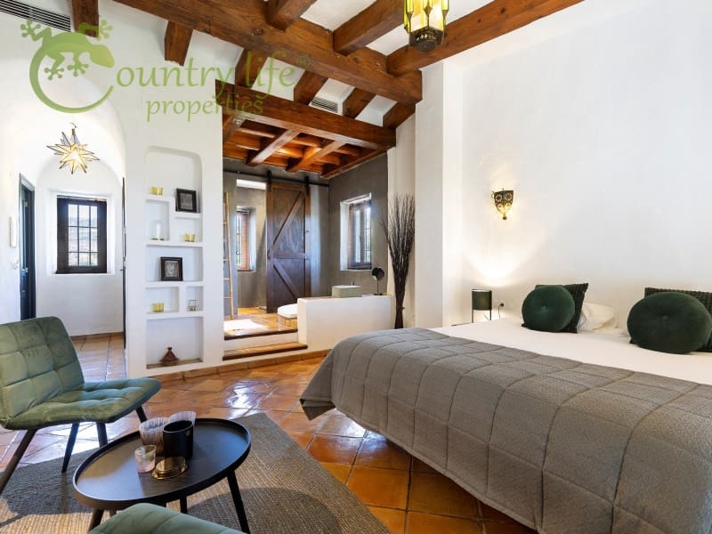 13 chambre Villa/Maison à vendre à Villanueva de la Concepcion - 2 300 000 € (Ref: 9262843)