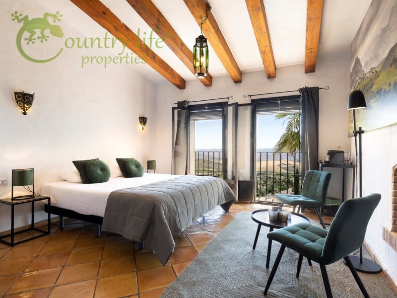 13 chambre Villa/Maison à vendre à Villanueva de la Concepcion - 2 300 000 € (Ref: 9262843)