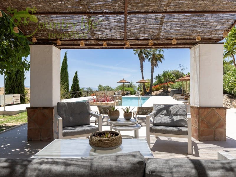 13 chambre Villa/Maison à vendre à Villanueva de la Concepcion - 2 300 000 € (Ref: 9262843)